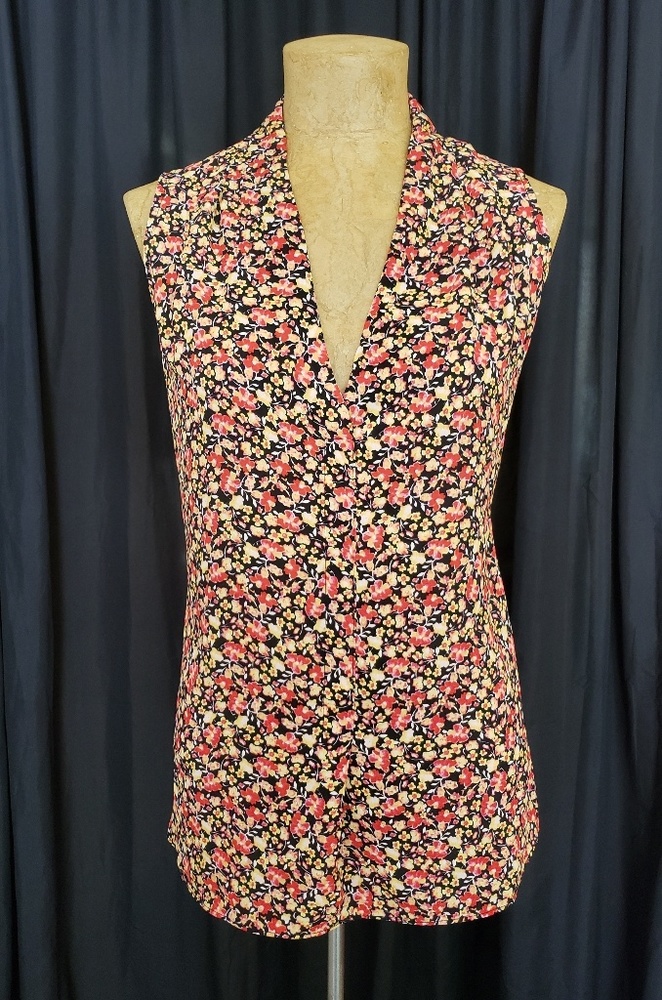 Rose + Olive  Sleeveless Hi-Low V-Neck Blouse